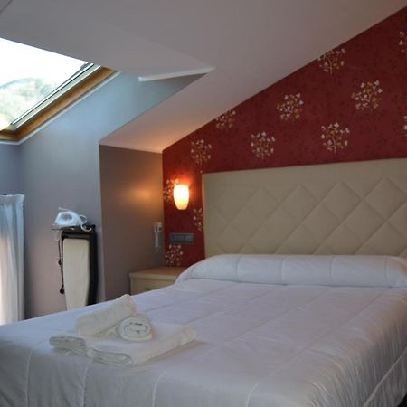 Apartamentos Spa Cueto Onís Eksteriør bilde